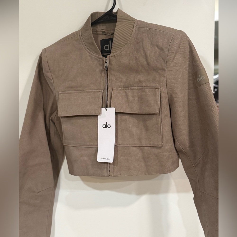 Alo Yoga Cropped Main Character Jacket | Light Cocoa | Size XS